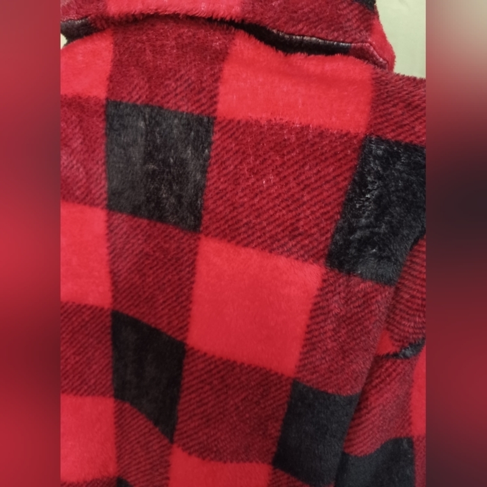 SHEIN Red and Black Checkered Plush Jacket - Picture 6 of 9